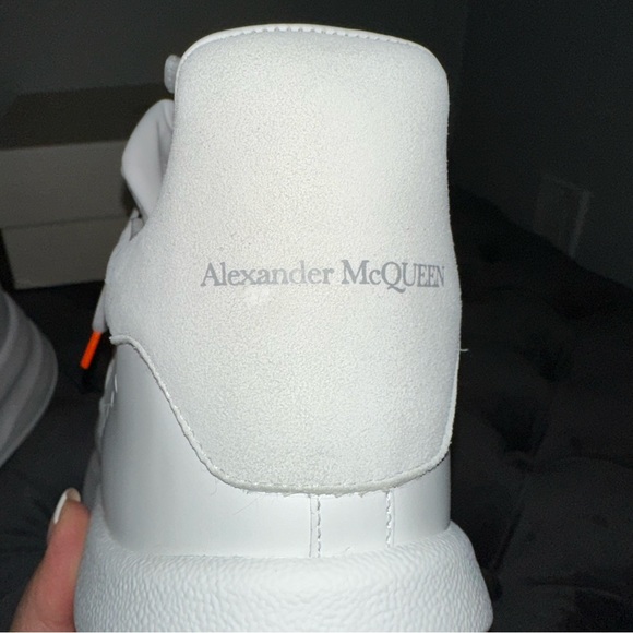 New Size 46 Alexander McQueen Sneakers White Silver - Picture 13 of 14